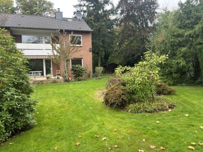 uneinsichtiges Reihenendhaus mit Südausrichtung am Ende einer Sackgasse in Mörsenbroich Erstbezug