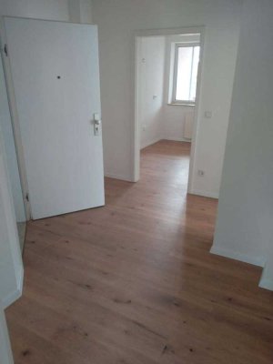 Top-Gelegenheit! Neu renovierte Wohnung, 2 ZKBB in Rheinböllen zu vermieten
