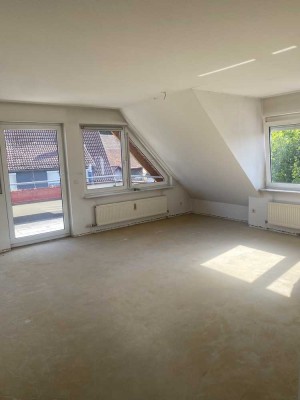 3 Zimmer Dachgeschoßwohnung mit Bühne