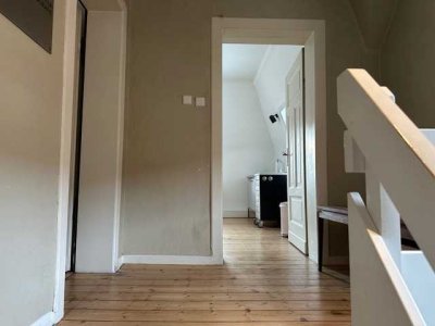 Sehr schöne ca. 60qm-Altbauwohnung, 2. Etage - Annakirchstraße in Mönchengladbach-Windberg