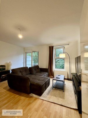 EINFACH EINZIEHEN /// RUHIG, SONNIG, TOLLER BALKON /// GROSSE 2-ZIMMERWOHNUNG