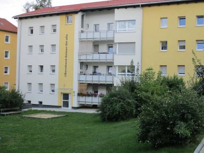 Tolle 4-Zimmer-Wohnung mit Balkon in ruhiger Stadtlage!