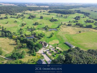 Doppelhaushälfte,  4 Zimmer, 107m², 700m² Grundstück, Erstbezug, Blick auf den Golfplatz inklusive!