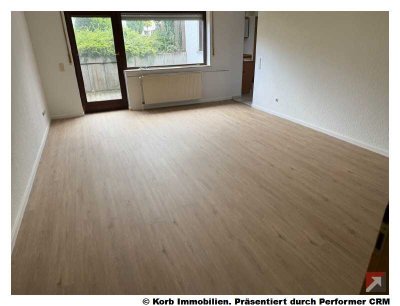 Single-Appartement mit Küche, Terrasse und Garage