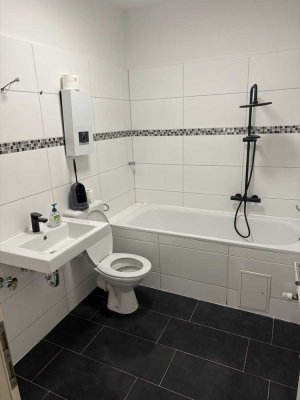 Moderne 3,5 Zimmer Dachgeschosswohnung in Gelsenkirchen-Ückendorf – Komplett saniert & vermietet