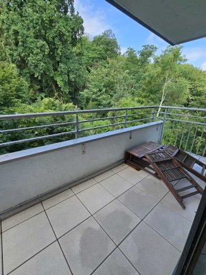 Gepflegtes Apartment mit Blick ins Grüne**Nähe Uni und BwZk**