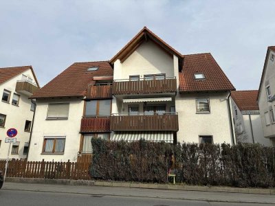 Helle 3-Zimmer-Wohnung mit kleinem Garten in zentraler Lage von Wolfschlugen