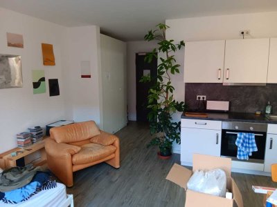 1-Zi-Wohnung ab August, Nachmieter gesucht