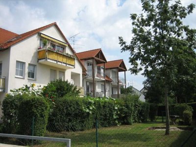 Attraktive 3-Zimmer-Wohnung mit Balkon, Tiefgarage und Stellplatz in Eching-Günzenhausen