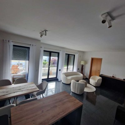 Moderne möblierte 3-Zimmer Terrassenwohnung in Langenau