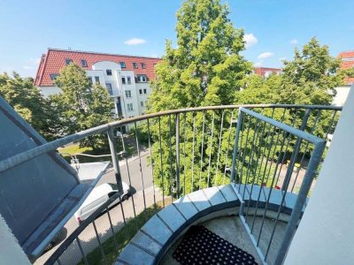 BEZUGSFREIES DACHGESCHOSS IN BEVORZUGTER LAGE