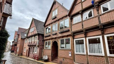 HISTORISCHER CHARME MIT ELBBLICK