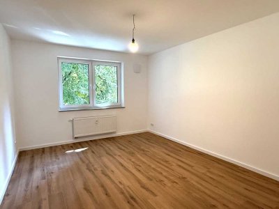 Frisch sanierte WG-taugliche Wohnung im Neubaustandard – 2 Schlafzimmer, Wohnküche, Uni-Nähe