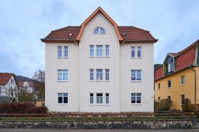 Echte 4-Raum-Wohnung! Bezahlbar und gut gelegen!