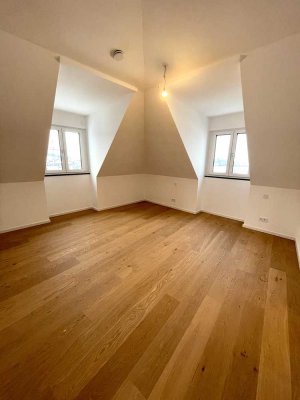 Für Kapitalanleger! Penthouse-Wohnung mit Dachterrasse und Bergblick!