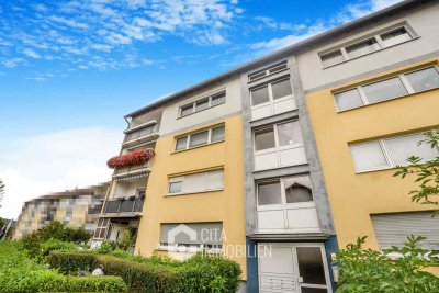 Helle 3-Zi.-DG-Wohnung mit Einbauküche, Abstellraum & Keller in Altenstadt-Lindheim