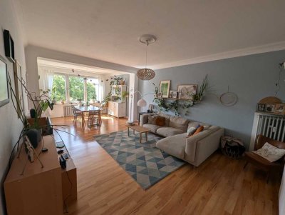 Geräumige 5 Zimmer Wohnung in Duisburg Neudorf
