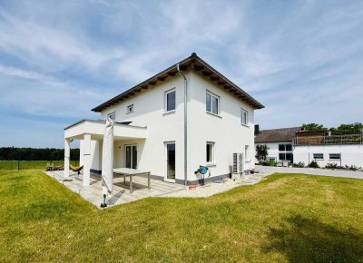 Architektenhaus mit A+ Energiewert in Bestlage – Design, Ruhe & Natur vereint!