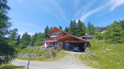 Hochrindl Bestlage mit Traumblick exclusives Rundstammhaus incl. Ferienwohnung