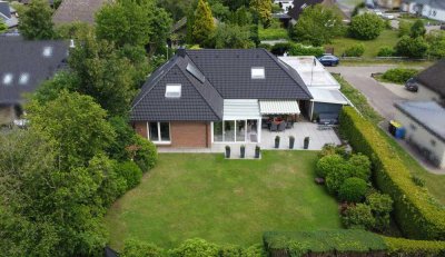 Exklusives Wohnhaus mit traumhaftem Grundstück in ruhiger und beliebter Lage von Sottrum