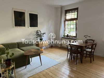 Tauschwohnung: 60m2, 2Zimmer AltbauundBalkon. Suche 45/55m2 AltbauundBalkon