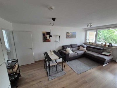 Modernes Single-Apartment mit Einbauküche, neuem Bad und großem Balkon in zentraler, ruhiger Lage