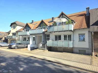 Stilvolle Maisonettewohnung mit Sonnenbalkon und Tiefgaragenstellplatz
