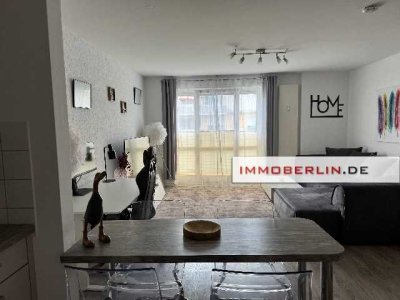 IMMOBERLIN.DE - Hübsche Wohnung mit Sonnenbalkon in angenehmer Lage beim Waldpark