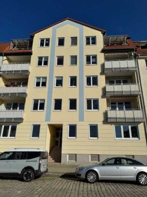 3 Zimmer Erdgeschosswohnung zum 01.07.2025