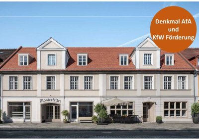 TRAUM-DACHGESCHOSS MIT SONNENTERRASSE- EXKLUSIVES WOHNEN IN DER BESTEN LAGE IM HOLLÄNDISCHEN VIERTEL