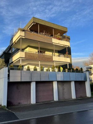 Exquisite 3 Zi- Whg mit Einbauküche, Balkon und Garage in Schmiden