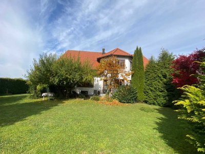 Dein Traum - Dein Glück - Dein Zuhause ◆ Geräumiges Zweifamilienhaus in naturnaher Umgebung