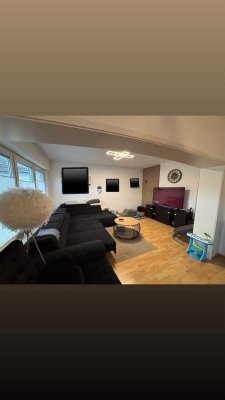 Ansprechende und gepflegte 3-Raum-EG-Wohnung mit gehobener Innenausstattung mit EBK in Ruppichteroth