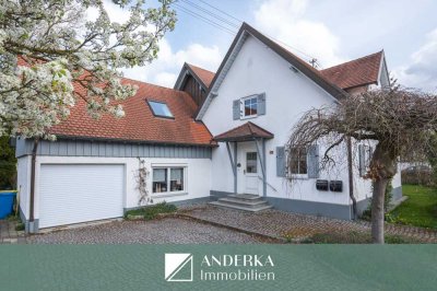 Geräumiges Haus mit zwei Wohneinheiten, Garten & vielen Möglichkeiten!