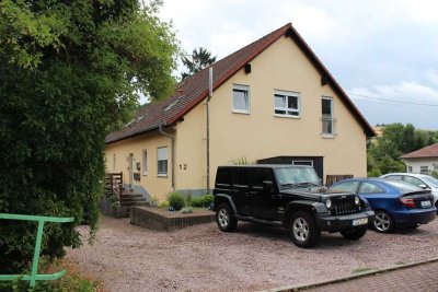 Dachgeschosswohnung in St. Alban