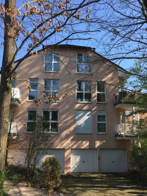 Moderne und helle  2-Zimmer Wohnung mit Balkon in Neu-Isenburg/ Zeppelinheim