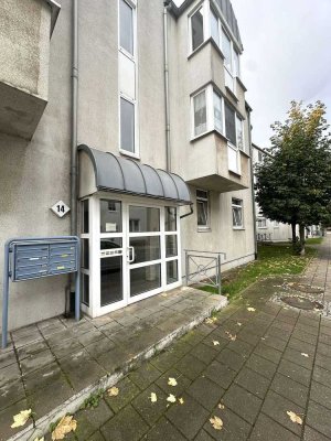 ++In Sanierung!!! "2-RW mit großem Balkon++