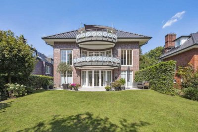 IHR SENIORENGERECHTER RUHESITZ IM HERZEN DES AHRENSBURGER VILLENVIERTELS