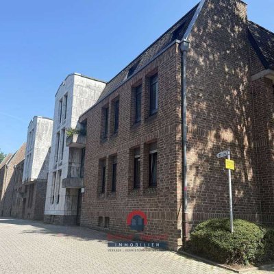 KR-UERDINGEN - ANSPRECHENDE 3-ZIMMERWOHNUNG MIT GROßEM BALKON & PKW-AUßENSTELLPLATZ