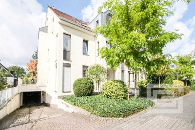 Traumhaft gelegene 2-Zimmer-Wohnung mit Terrasse und Garten in unmittelbarer Citynähe Langenfelds!