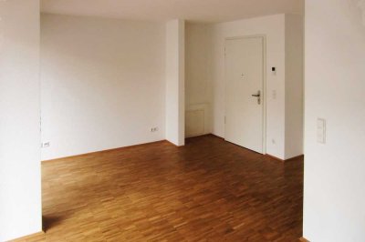 2-Zi Single Wohnung Nähe Theater mit Einbauküche und Terrasse