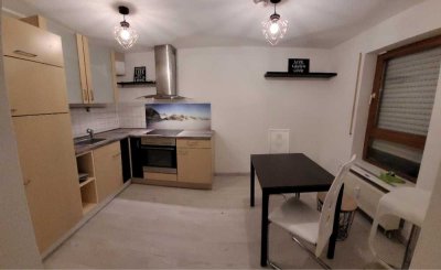 450 € - 33 m² - 1.0 Zi.