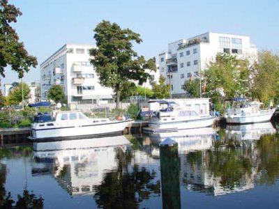 Maisonettenwohnung im DG, für max. 4 Personen mit festem eingenem Einkommen