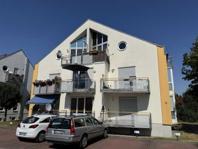 Teutschenthal: Tolle 1-Zi.-Wohnung mit Balkon in Eisdorf
