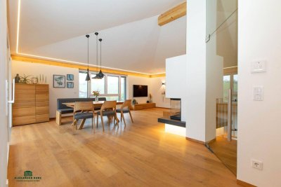 Neubau-Penthouse: moderne Ausstattung &amp; Top-Lage nur Minuten vom See!