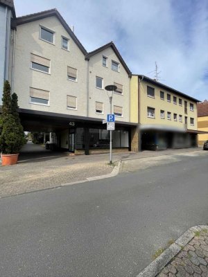 Attraktives Mehrfamilienhaus mit stabilem Mietertrag und Entwicklungspotenzial in Hattersheim