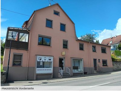 Zentrales Haus mit großem Garten