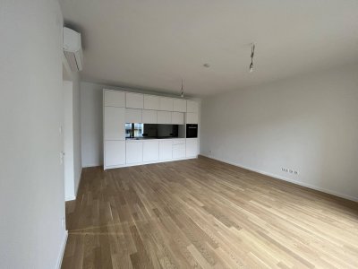 ERSTBEZUG nach Sanierung: 4-Zimmer-Wohnung mit kleinem Balkon - zu mieten in 1030 Wien