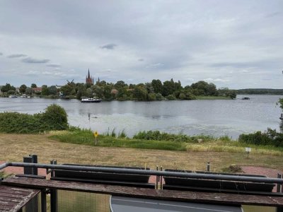 2-Zimmer-Wohnung mit wunderschönem Blick auf die Havel.
