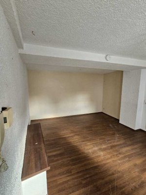 2-Zimmer-Wohnung in Wiedemar, am Autobahnkreuz Halle Leipzig